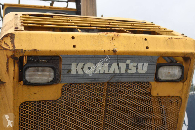 Chargeuse Komatsu WF450-3D