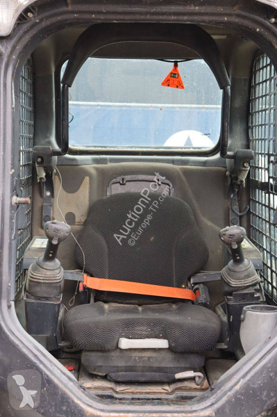 Chargeuse Bobcat T450
