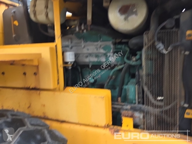 Товарач Volvo