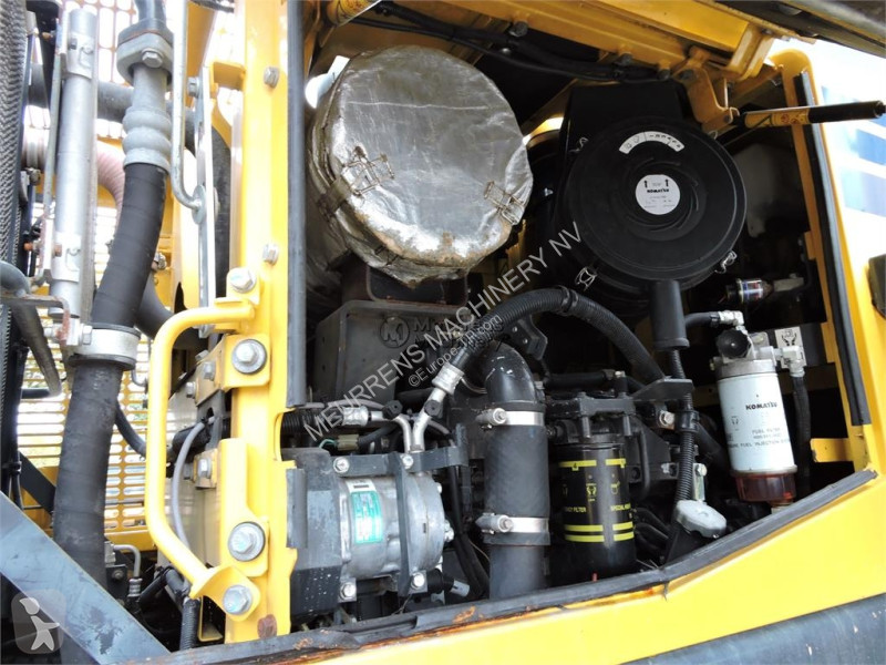 Pala Komatsu WA320