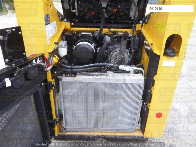 Pala cargadora Gehl RT165 HF