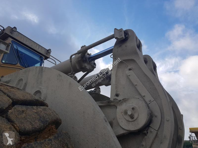Shovel Caterpillar