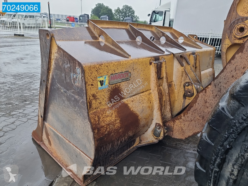 Shovel Caterpillar FIRE DAMAGE - OPERABLE