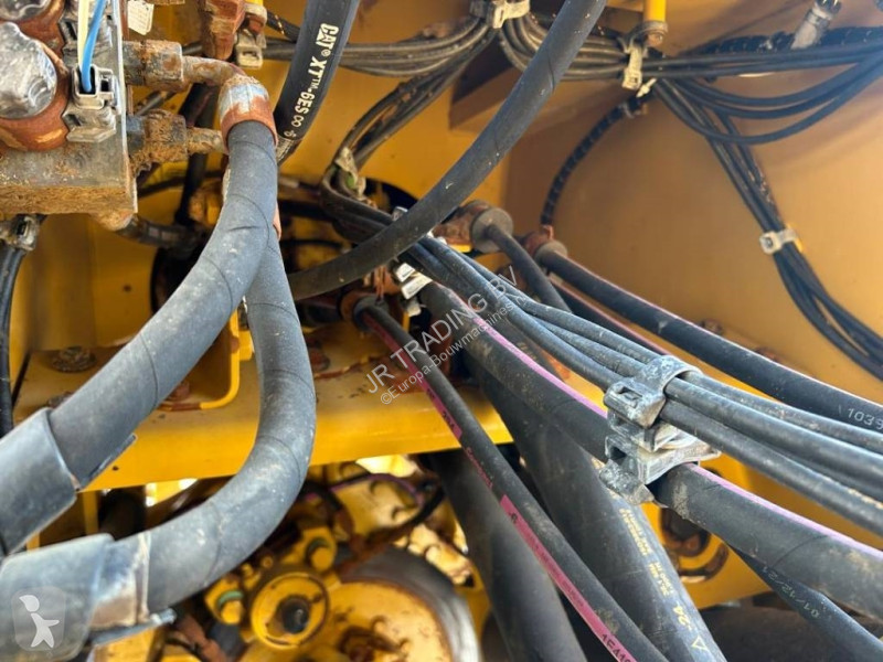 Shovel Caterpillar 980