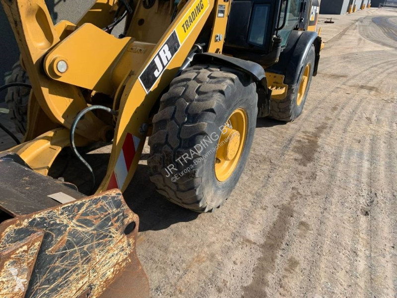 Shovel Caterpillar 906