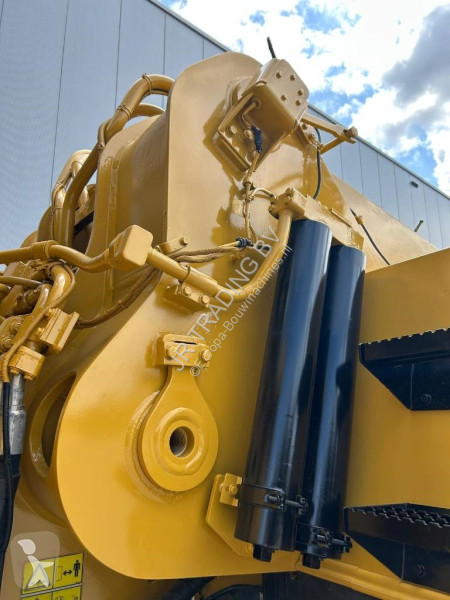 Shovel Caterpillar 988 K