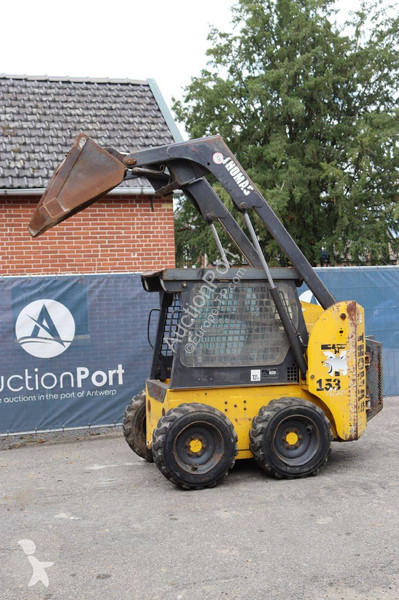Shovel Thomas 153