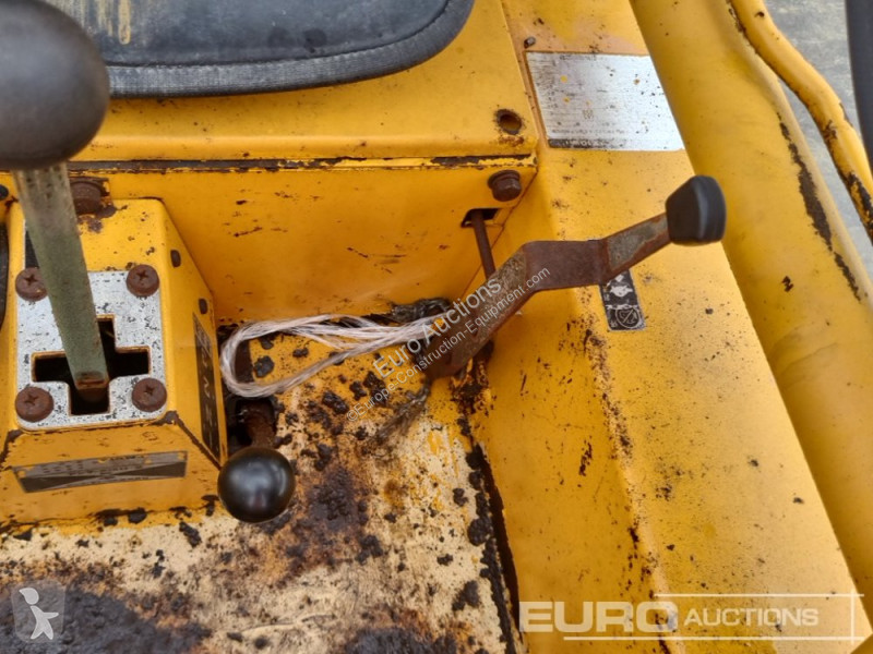 Nakladač Yanmar Y10W-1