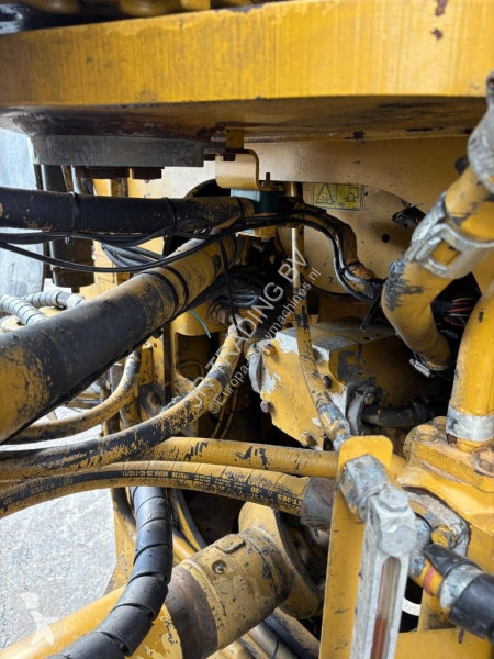 Shovel Caterpillar