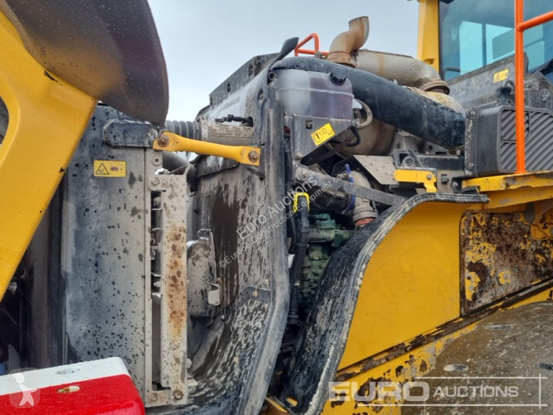 Nakladač Volvo L110H