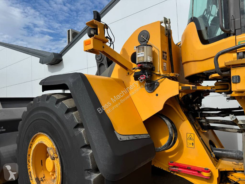 Nakladač Volvo - German Machine / 3rd Function