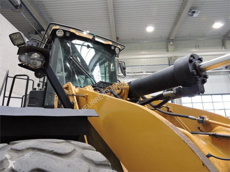مُحمّلة Caterpillar 3rd Function