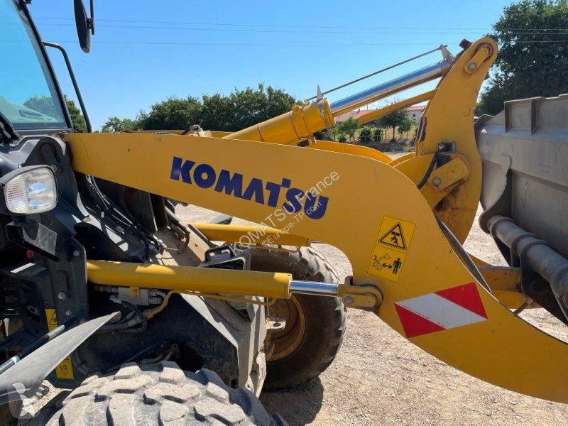 Læssemaskine Komatsu WA 100M-8E0