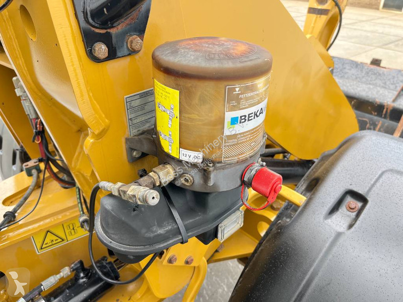 Nakladač Caterpillar M - Bucket + Forks /...