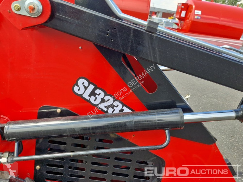 Nakladač  SL-323TZD
