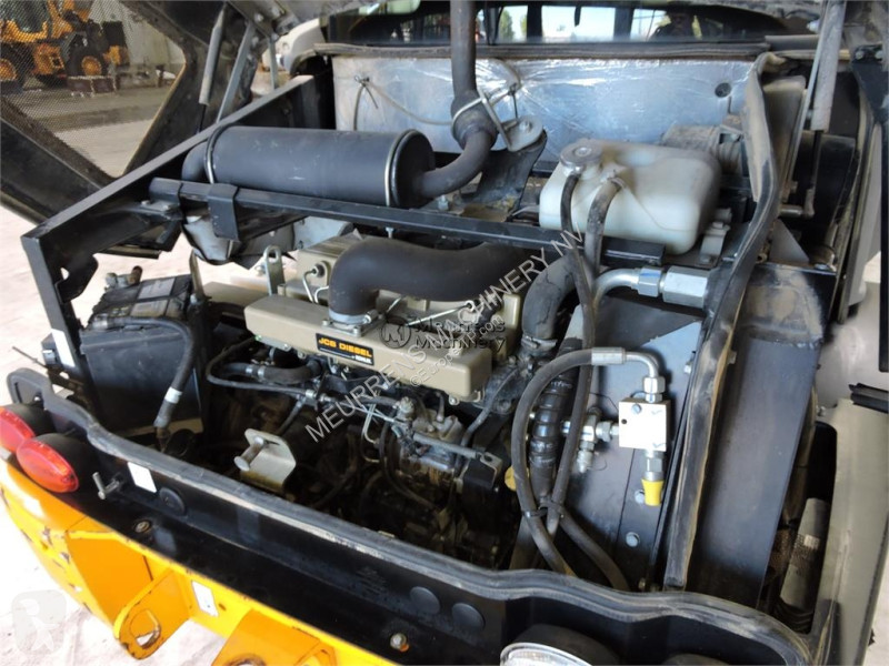 مُحمّلة JCB 406 + Fork