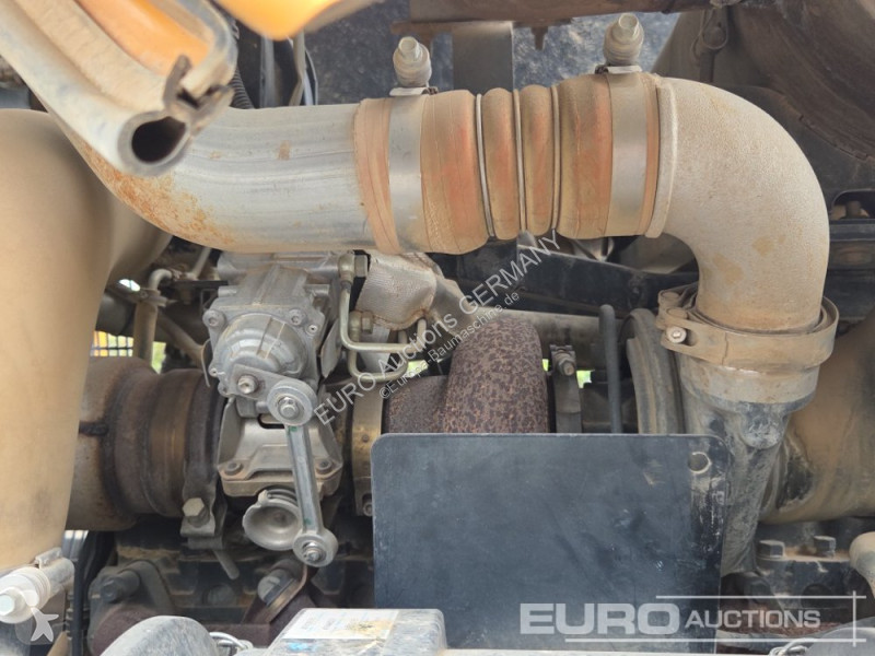 Case 621G loader