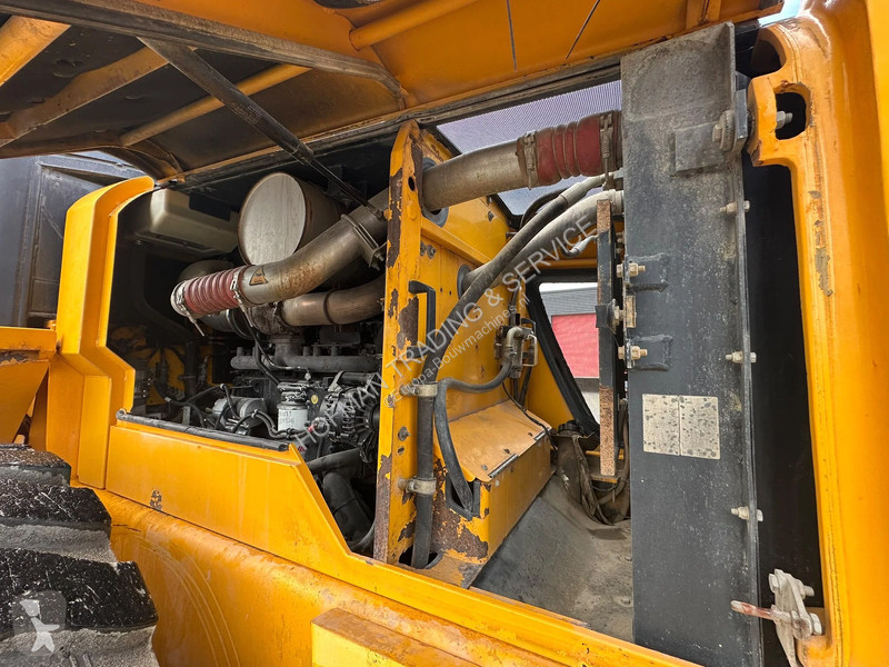 Læssemaskine JCB