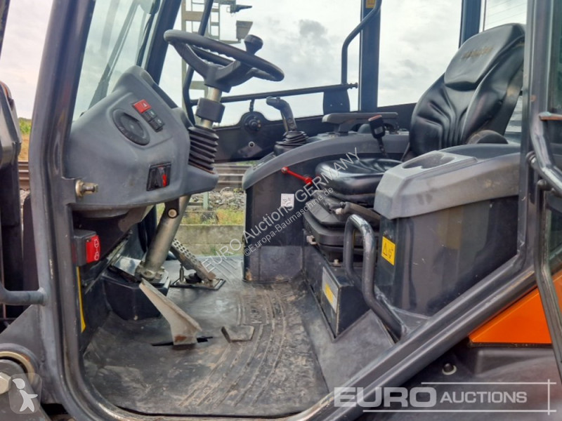 Incarcator Komatsu WA70