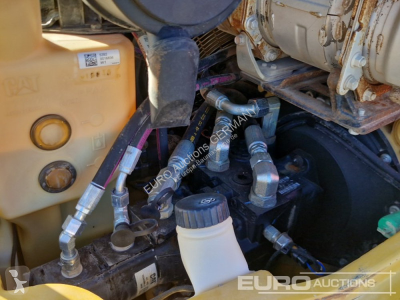 Chargeuse Caterpillar 908M