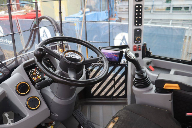 Pala cargadora JCB 437WHT T4F