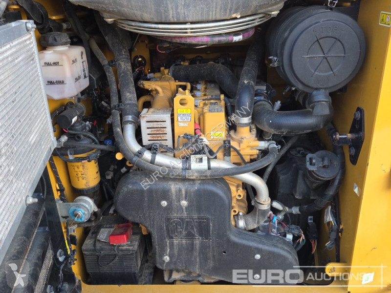 Фронтальный погрузчик Caterpillar 289D3