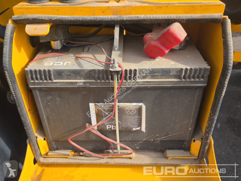 Lastare JCB 409