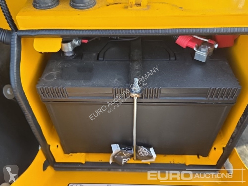 Lastare JCB 409