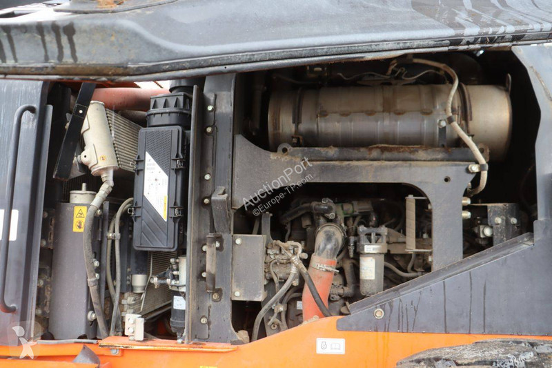 Chargeuse Hitachi 6