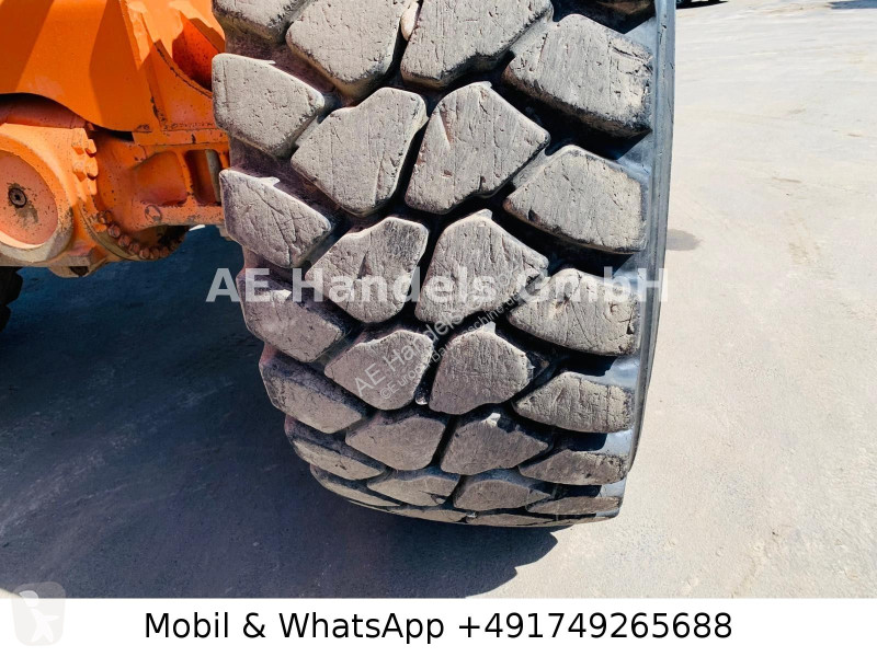 Chargeuse Doosan 4503...