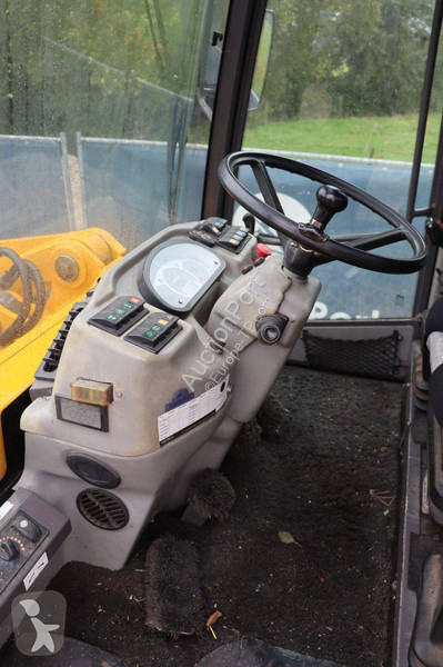 Chargeuse Ahlmann AZ150e