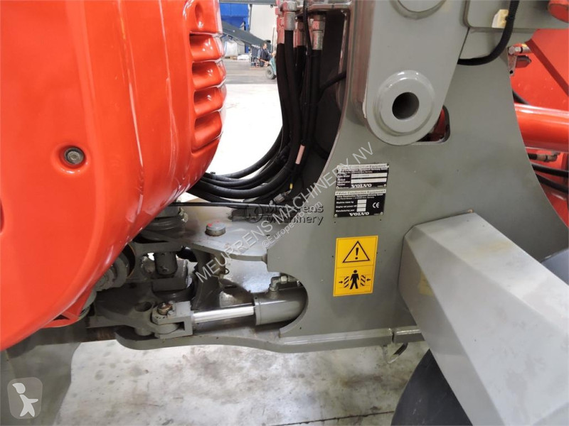Товарач Volvo L25 F + Fork