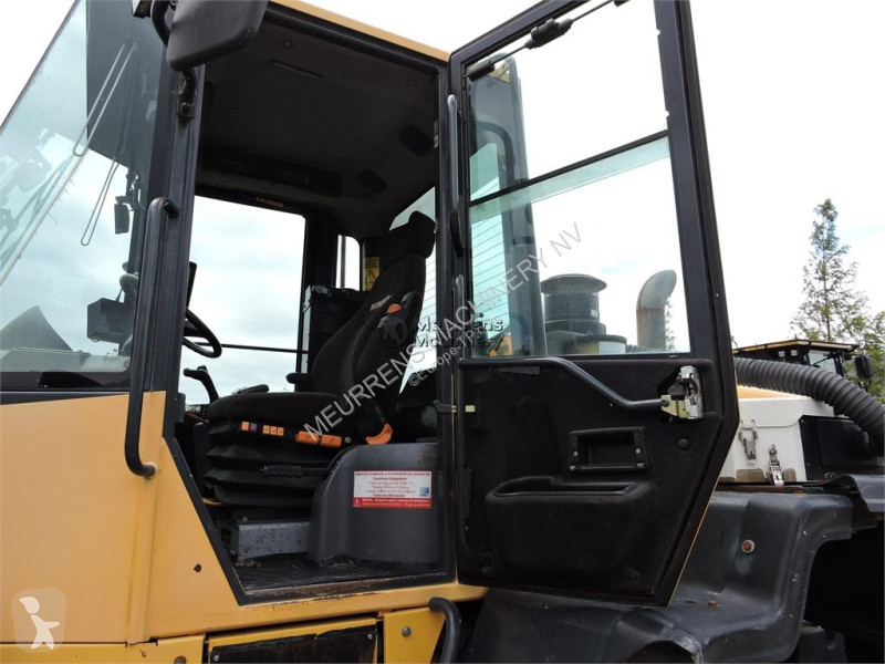 Pala Komatsu WA320