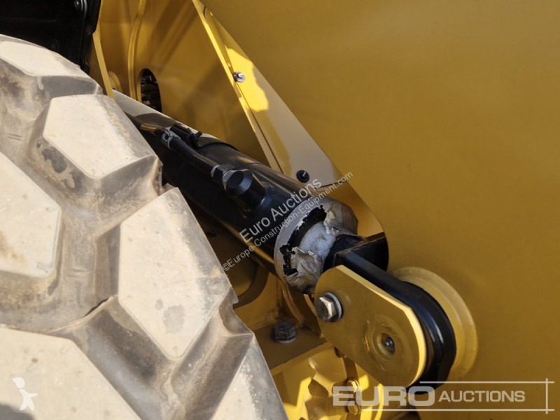 Shovel Caterpillar 950L