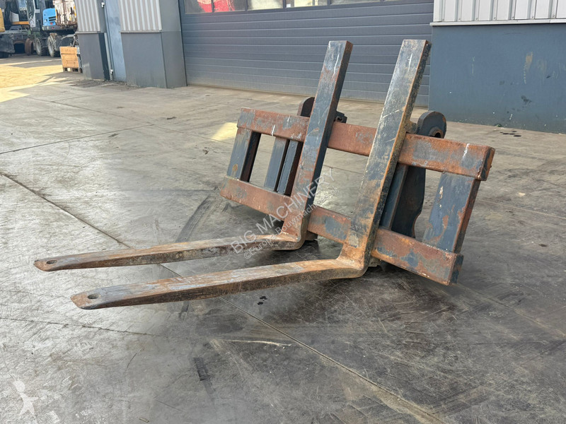 Shovel  L11