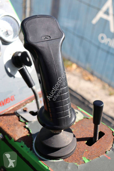 Shovel Avant tecno M