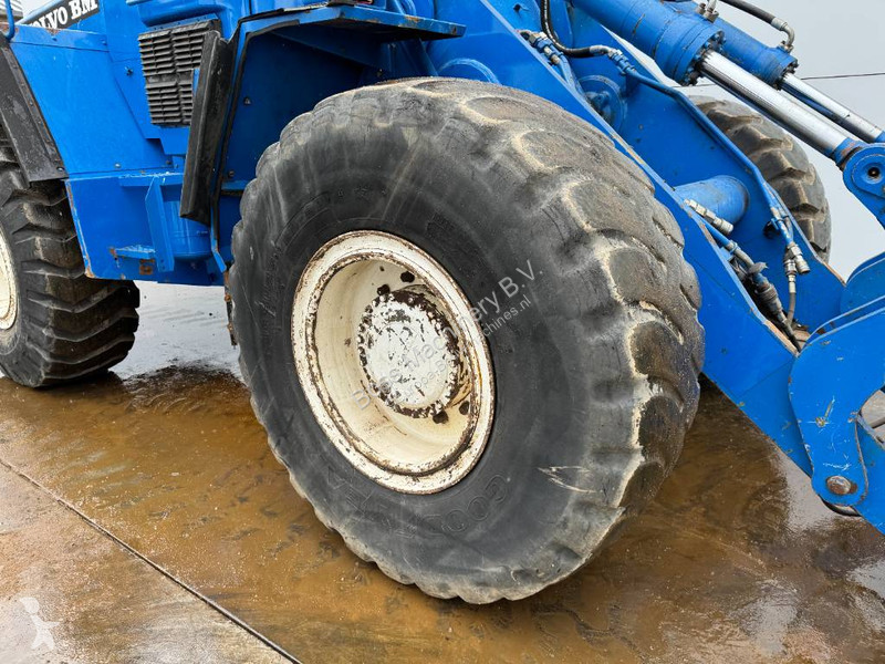 مُحمّلة Volvo 4400 - 3rd Function / 2 Buckets...