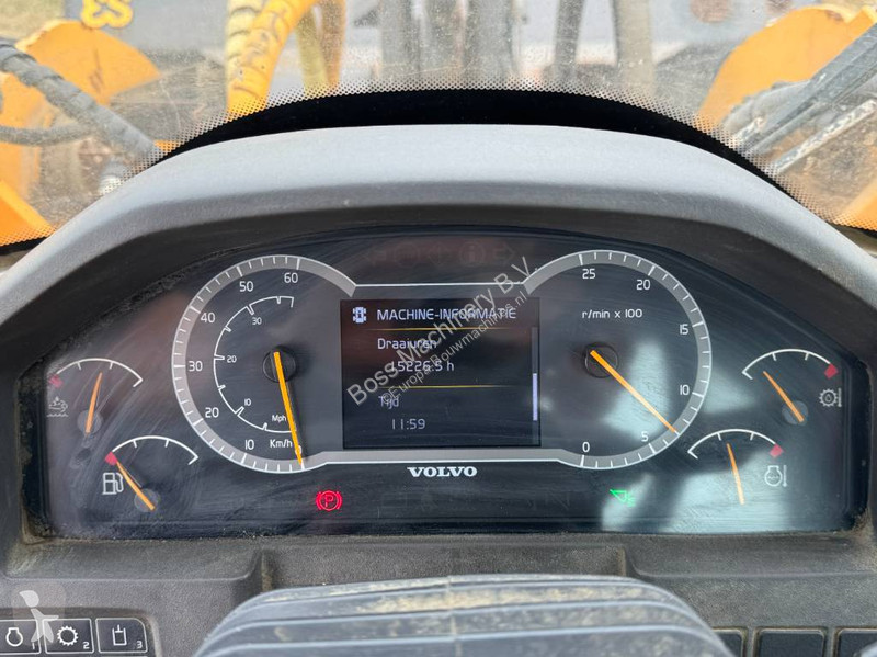 مُحمّلة Volvo - Quick Coupler / Pressurised Cabin
