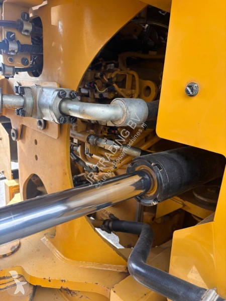 مُحمّلة Caterpillar 972 M