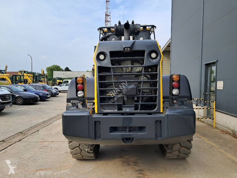 Nakladač Komatsu WA320-8 High Lift