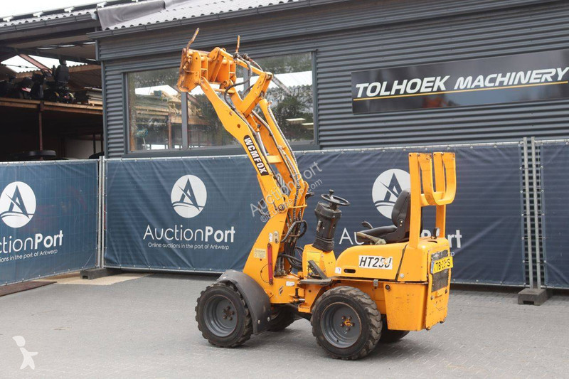 Nakladač  HT25J