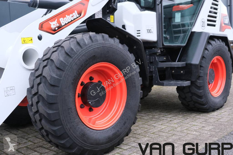 Pala cargadora Bobcat L85 | 2023 | 550h | A/C |