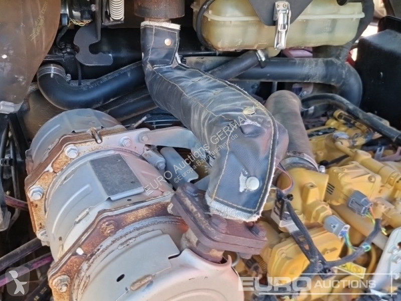 Chargeuse Caterpillar 908M