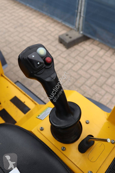 Eurotrac -CIF loader