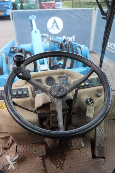 Pá carregadora Ahlmann AZ85T