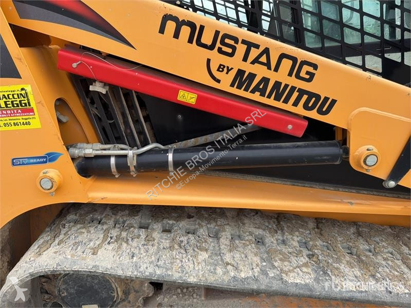 Rakodógép Mustang 2150RT Compact Track Loader