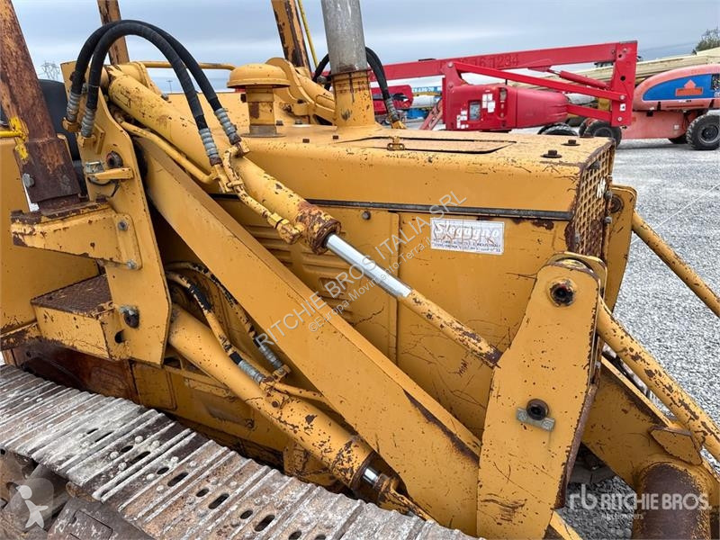 Pala cargadora Komatsu 16 Crawler Loader