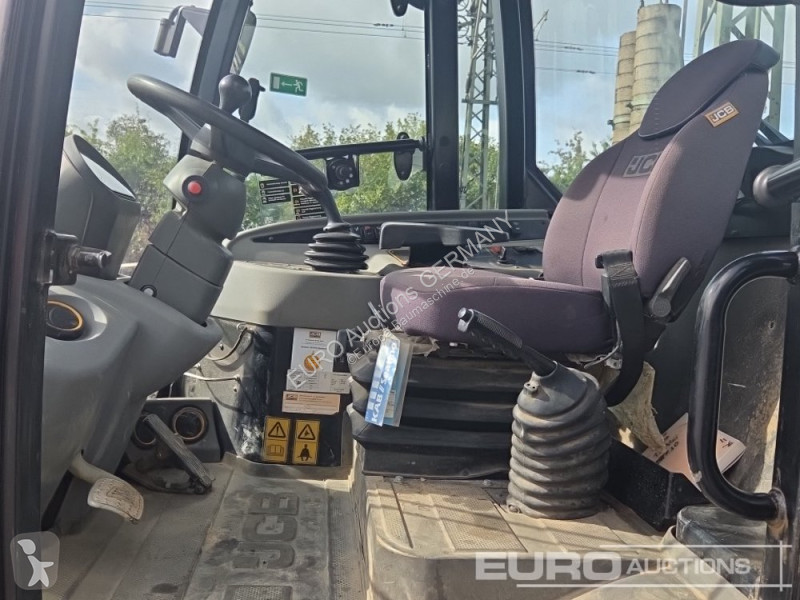 Lastare JCB 409