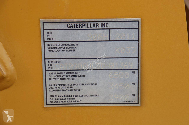 Pá carregadora Caterpillar