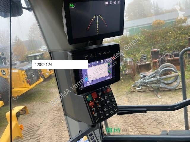 Chargeuse John Deere 744 P SW, 3. Kreis, MIETE...